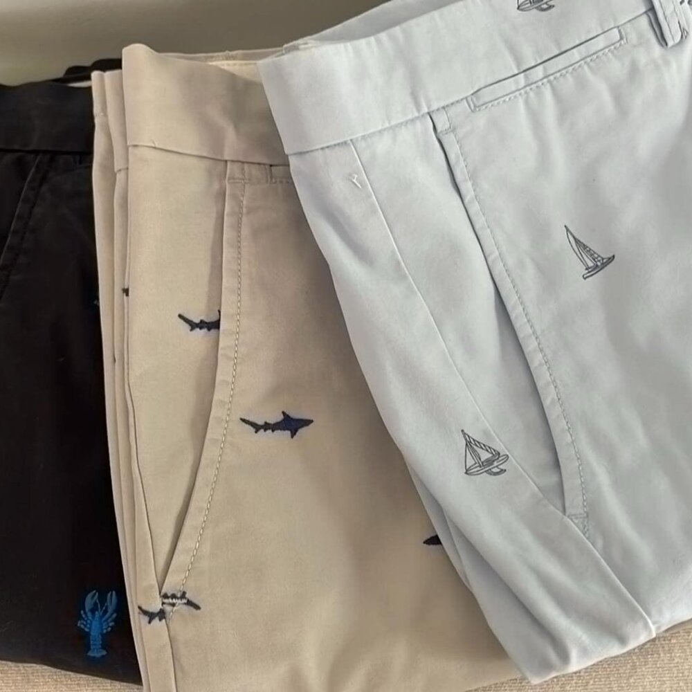 Old Navy Men's 36" Set Chino Shorts Sailboats/Sharks/Lobster Father's Day Gift